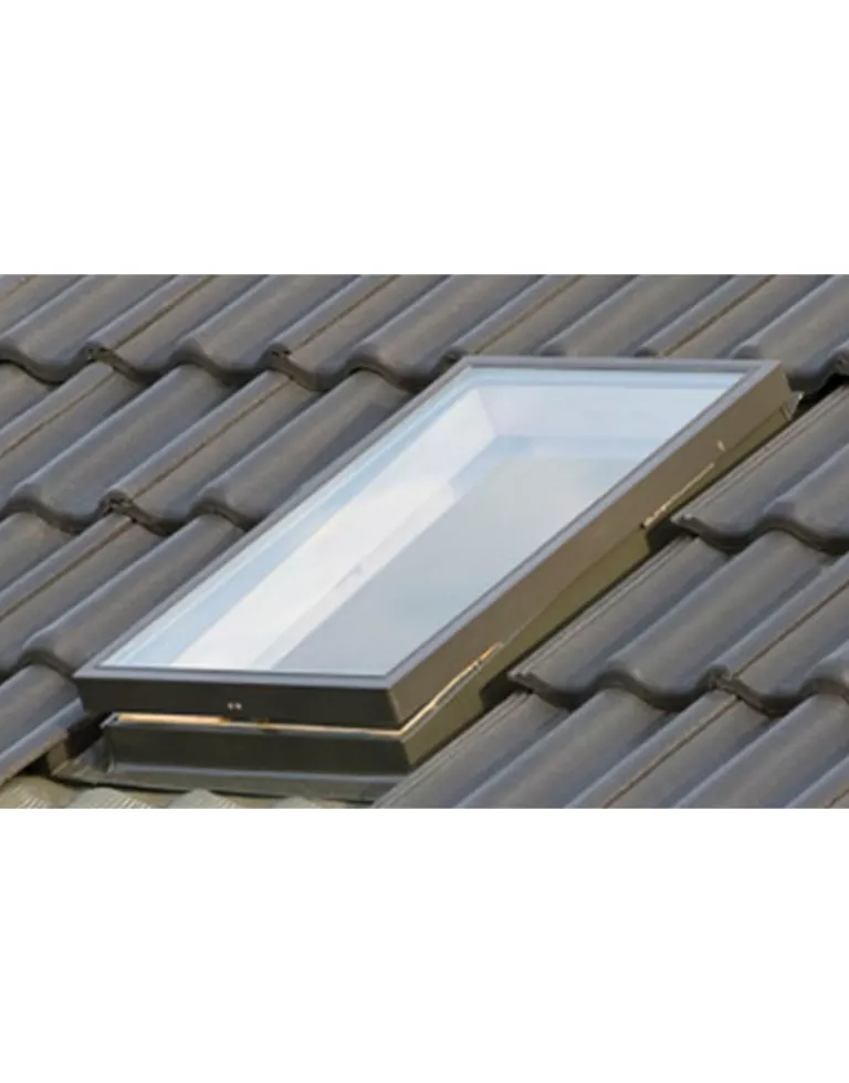 Strešný výlez pre nezateplenú strechu WGI