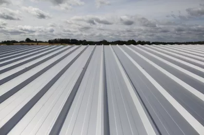 PIR Standard strešný sendvičový panel