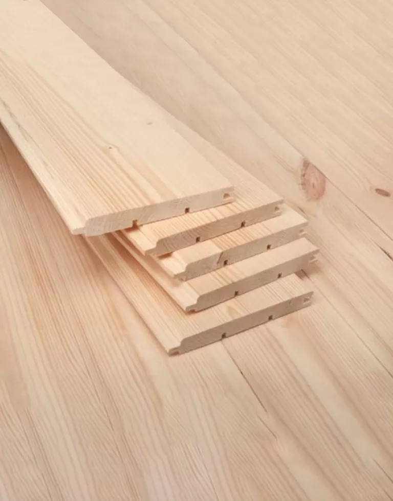 Drevený obklad 14x121 rundprofil